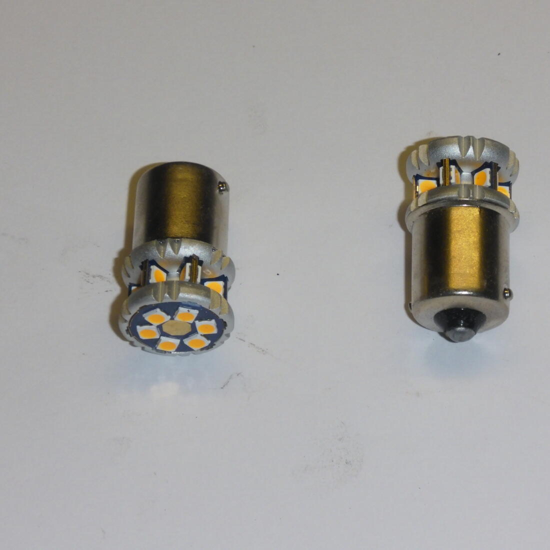 BA15s-18SMD