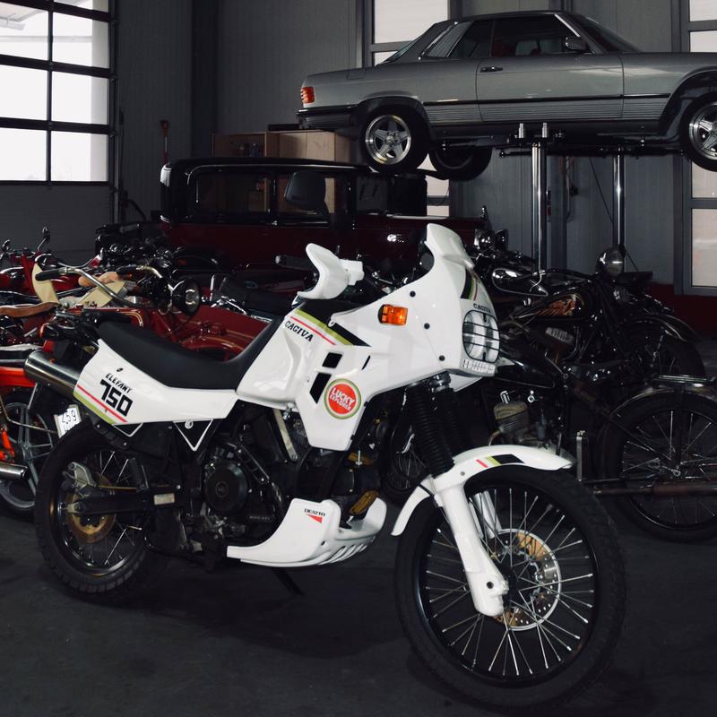 Cagiva Elefant in der Werkstatt